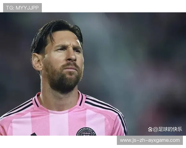 冠军典礼出现感动瞬间,梅西身侧好友难掩泪水的背后 冠军典礼出现感动瞬间,梅西身侧好友难掩泪水的背后